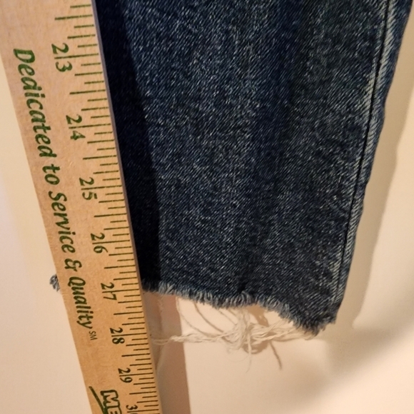 Levi's Wedgie Straight Leg Denim Jeans Distressed Busted Knee Mid Wash Raw Hem - Picture 11 of 12